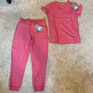 XS NWT Mandala pink jogger & top scrub set